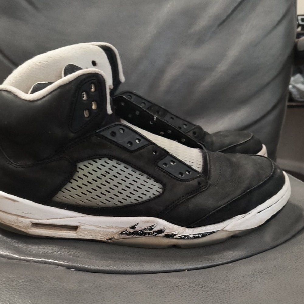 Jordan Black and Gray Sneakers